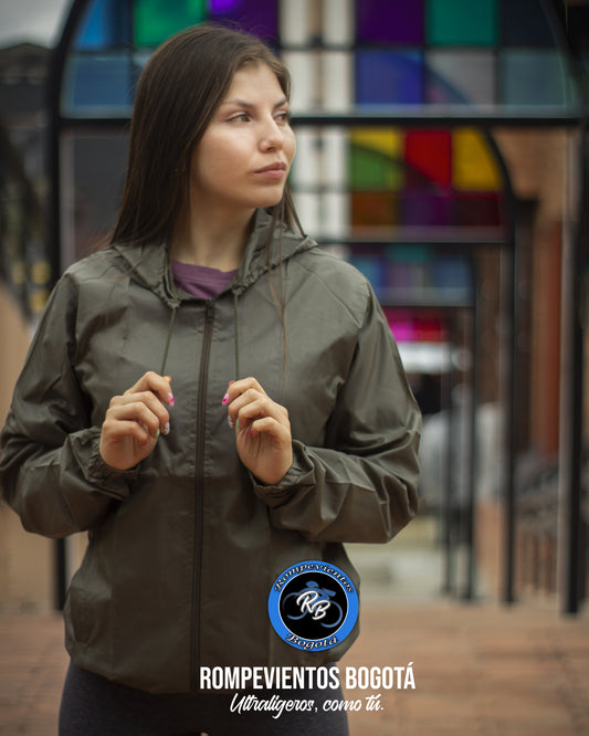 Rompeviento verde militar