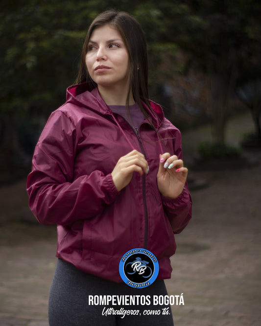 Rompeviento vinotinto